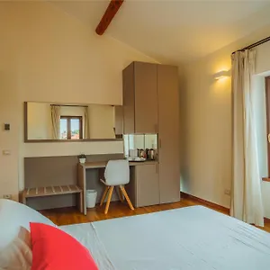 vizitați hotelul
